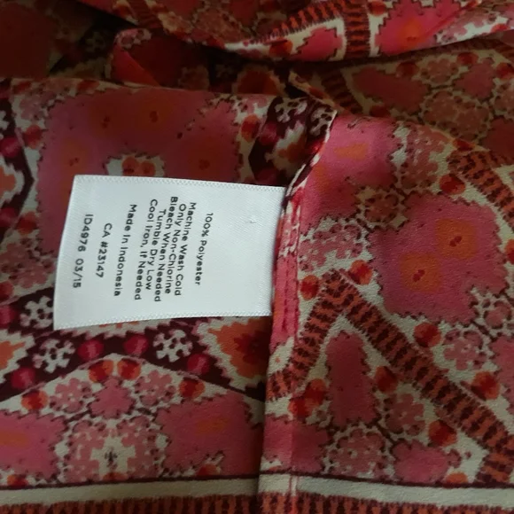 Talbots tunic top - Picture 2 of 9